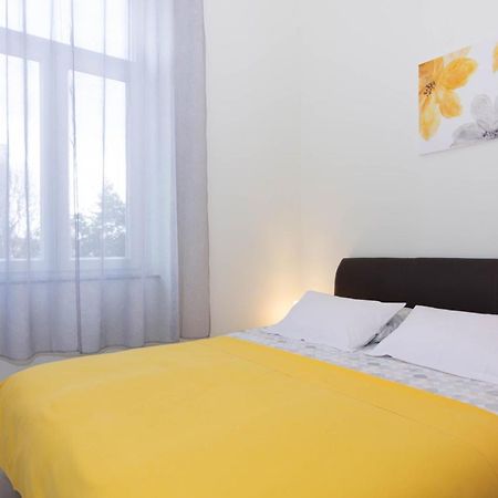 Apartment Ana Pula Exteriér fotografie