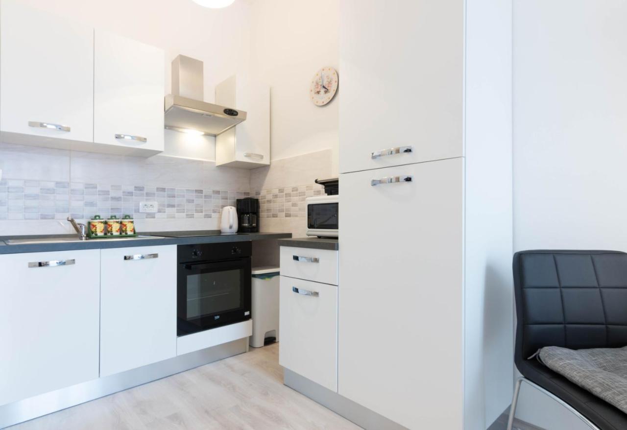 Apartment Ana Pula Exteriér fotografie